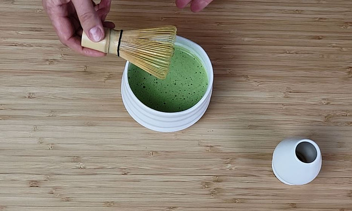 https://matchaoutlet.com/cdn/shop/products/bamboo-whisk-for-matcha-powder-accessories-matcha-outlet-503285.jpg?v=1573048172&width=720
